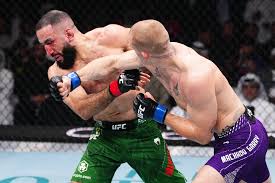 UFC 下注深度探讨：格斗运动的不可预测性与赔率体系研究.jpeg